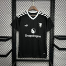 Camisa Manchester United Goleiro 24/25 - Preta